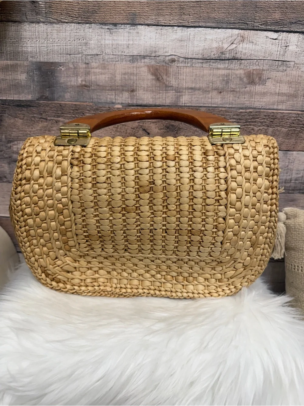 Woven Straw Bag with Bamboo Handle Metal Clasp Closure Gold Tone